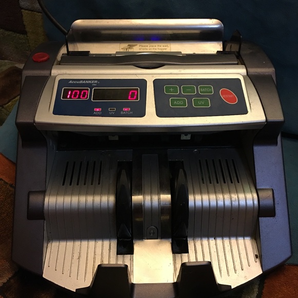 AccuBanker Ab1100 UV